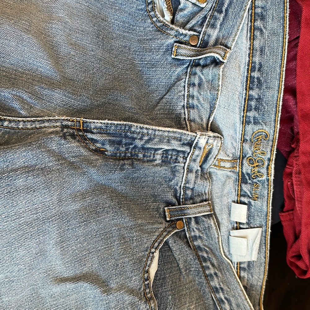 Cruel Girl, straight leg, zipper front
